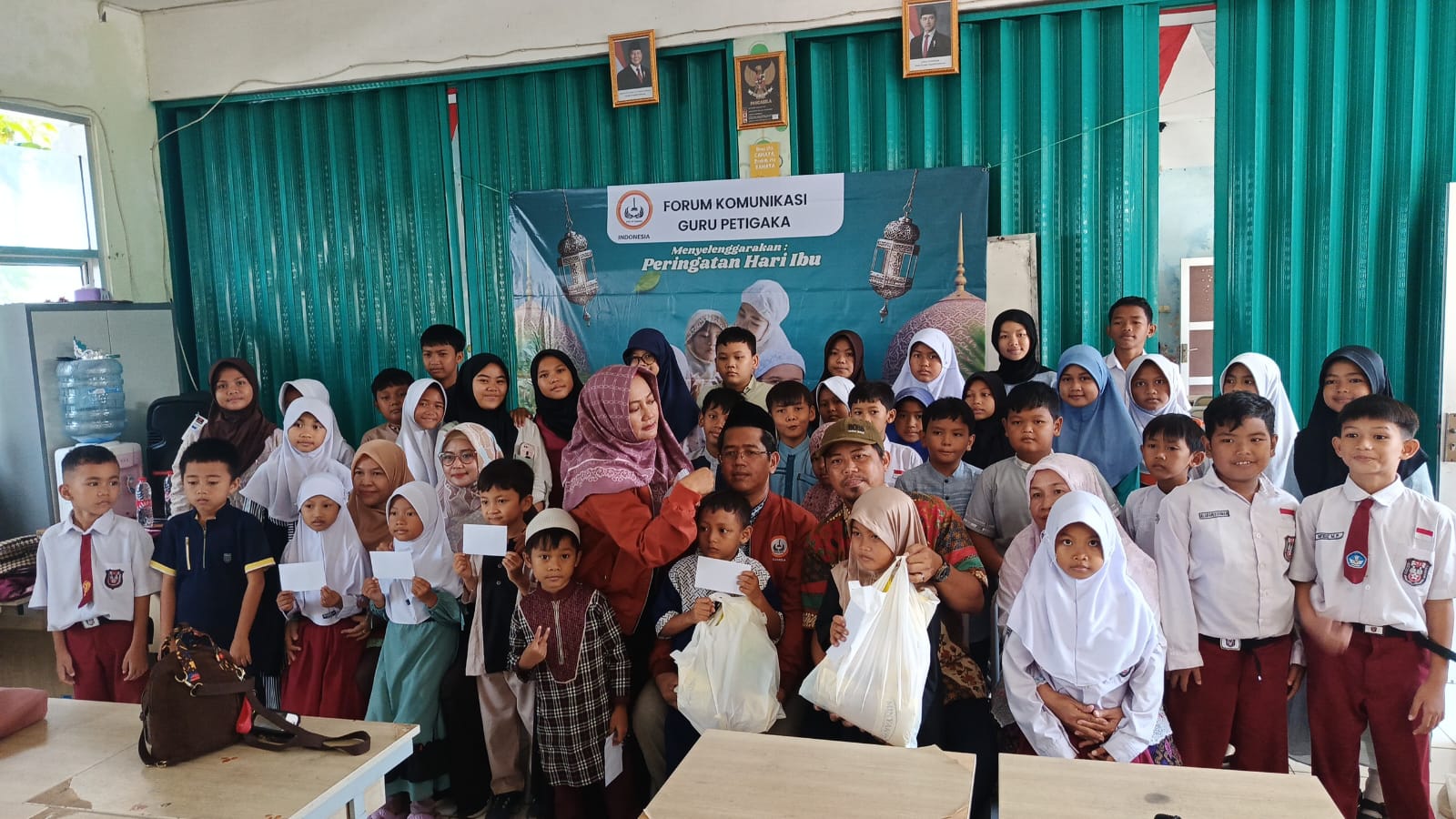 Berbagi Peduli di Hari Ibu