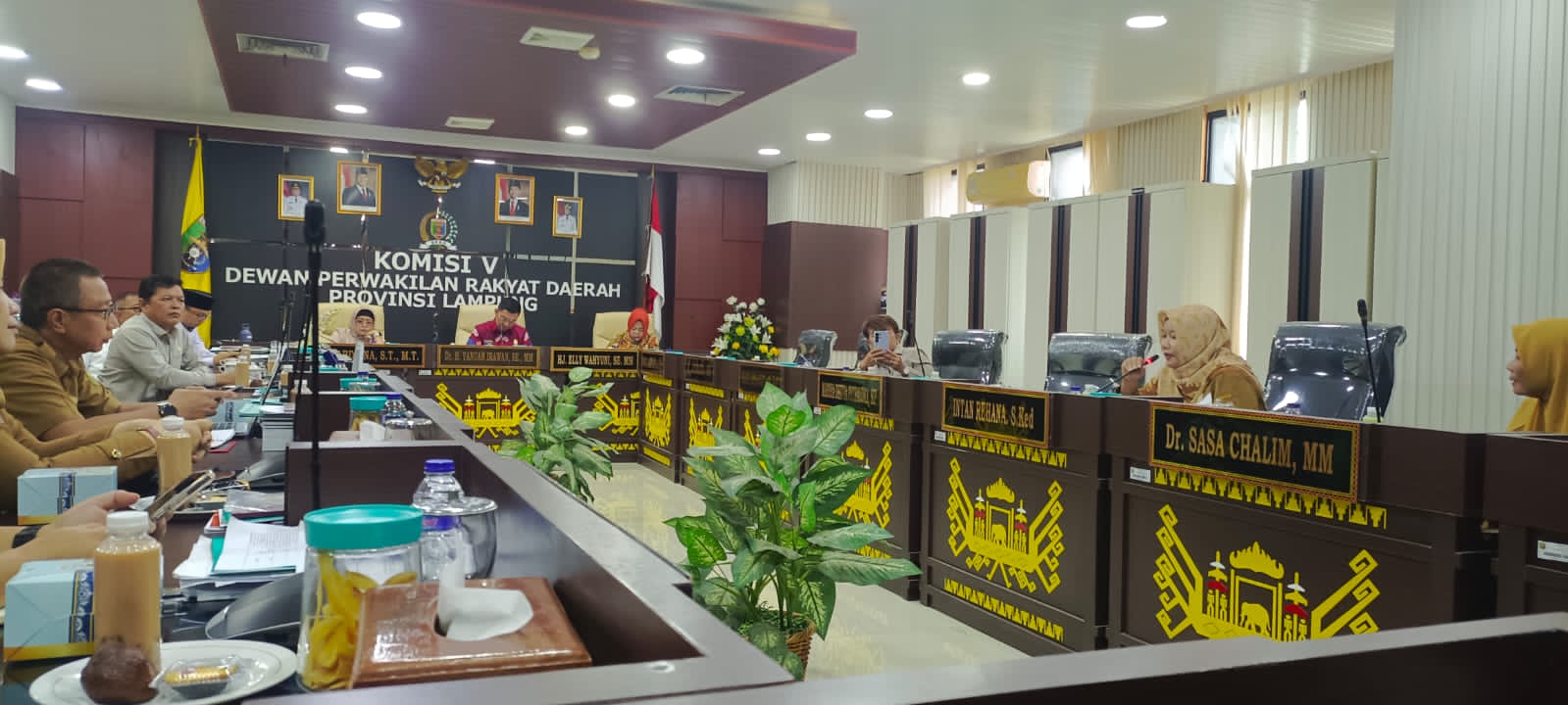Audiensi dengan Komisi 5 DPRD Provinsi Lampung